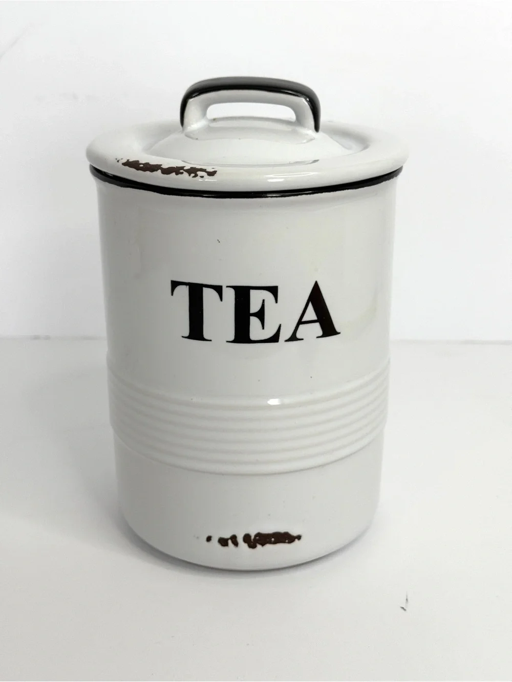 District 23 Tea Canister Black/White  | Kitchen